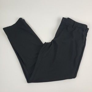 Van Heusen Men's Straight Leg Dress Pants Slacks Trousers Black (Size 30/32)